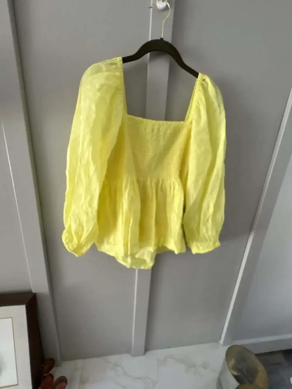 Banana Republic Yellow Twisted Front Puff Sleeve Smocked Square Neck Blouse